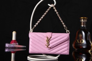 イブサンローラン 携帯カバー 手帳