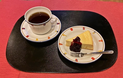 コーヒーとチーズケーキ【ちょい不良オヤジ・西尾茂之の辛口ｂｌｏｇ】